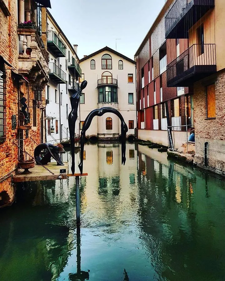La Petite Maison Treviso Italia